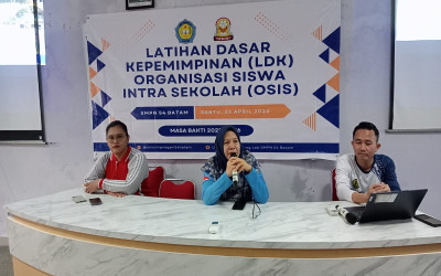 Semangat kepemimpinan mulai dibentuk di SMP Negeri 54 Batam